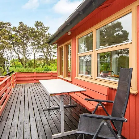 6 Person Holiday In Henne Henne Strand