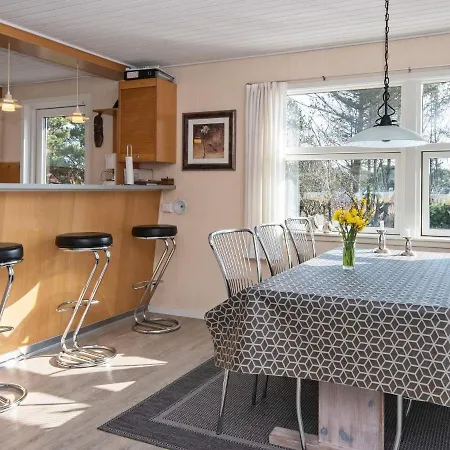 Ferienhaus 6 Person Holiday In Henne *