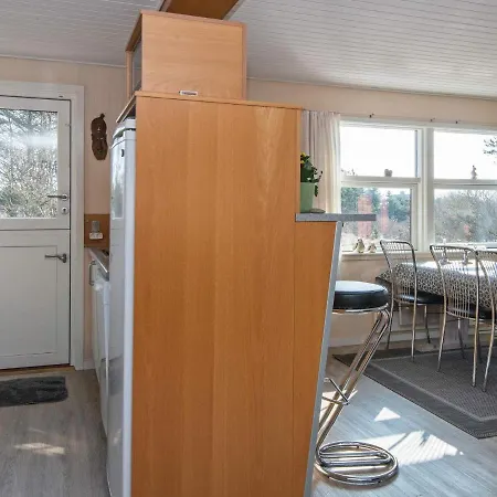 6 Person Holiday In Henne